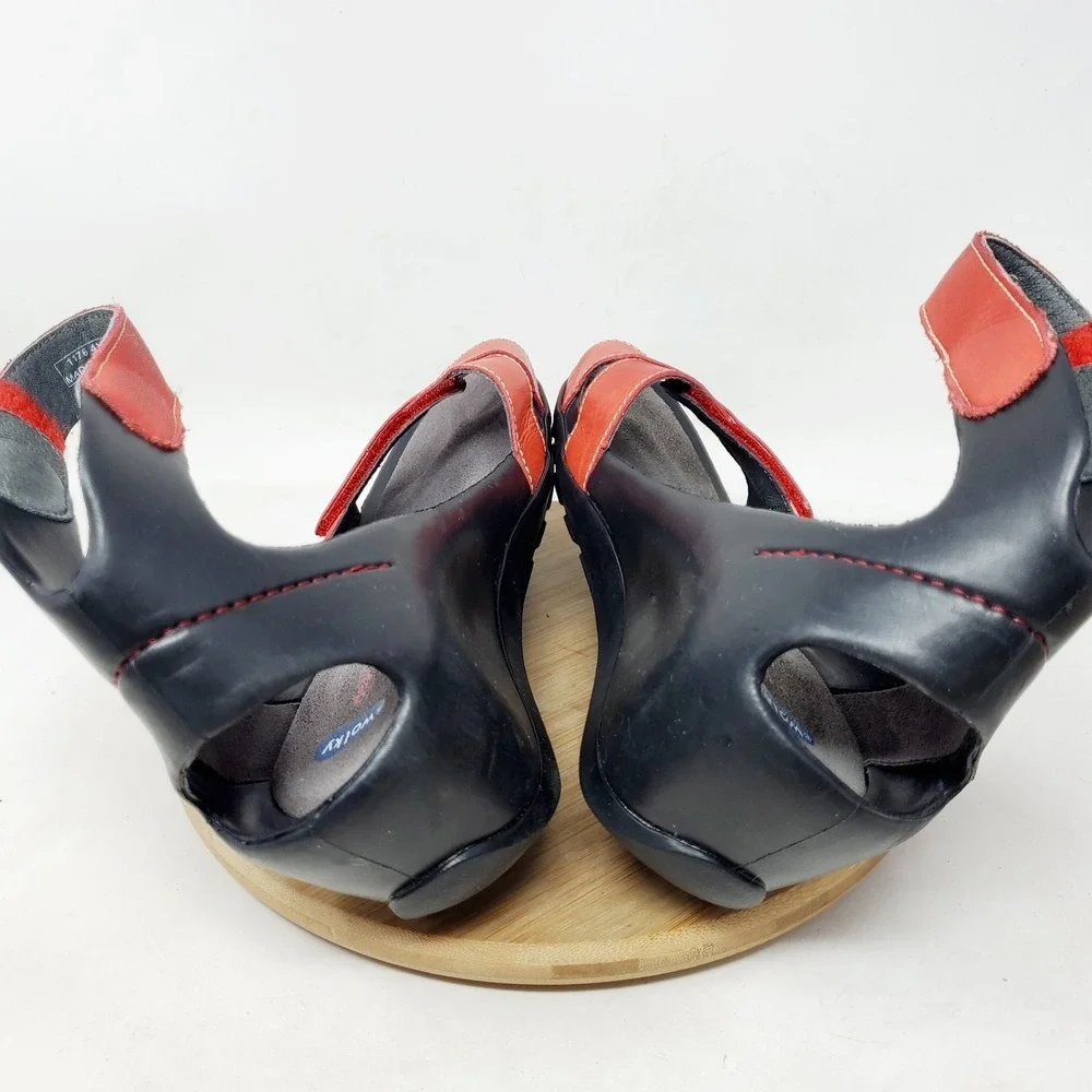 Wolky Era Wedge Sandals Womens 41 Red Leather Black Adjustable Ankle Strap Shoes